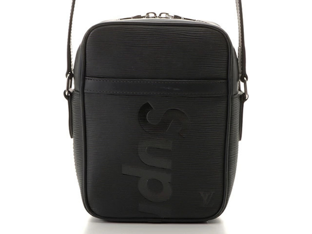 LOUIS VUITTON Shoulder Bag Danube Epi Noir Black